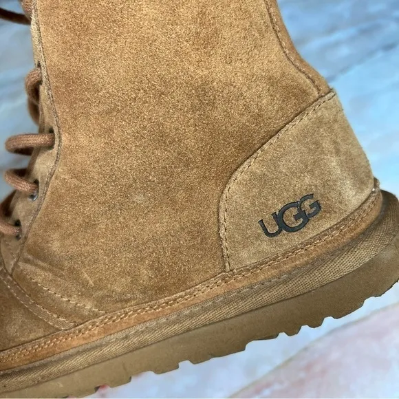 UGG Men's Harkley Leather Chukka Boots 9