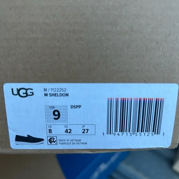 UGG‎ Men's Sheldon Slip on size 9