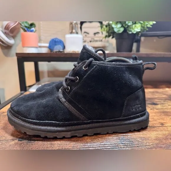 Ugg Neumel Black Shearling Boots Size 9