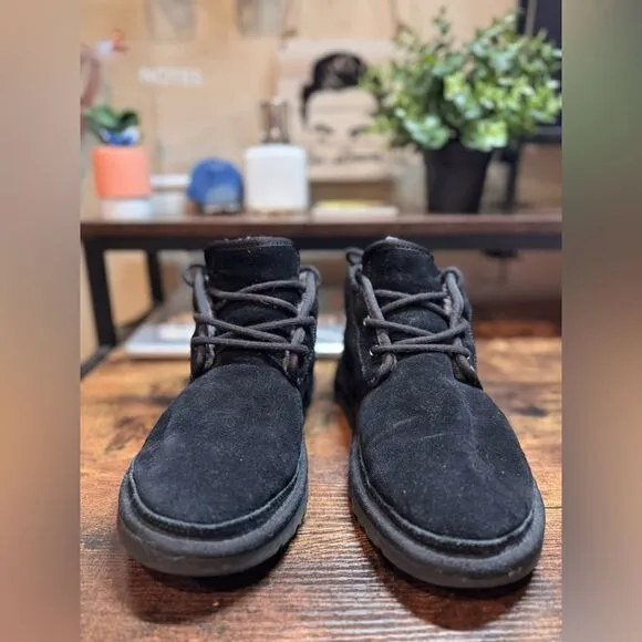 Ugg Neumel Black Shearling Boots Size 9
