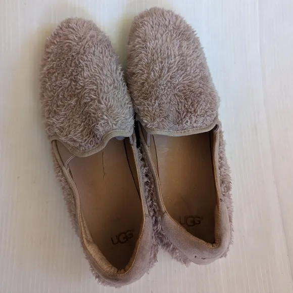 UGG Ricci Dusk Pink Faux Fur slip-on platform sneakers