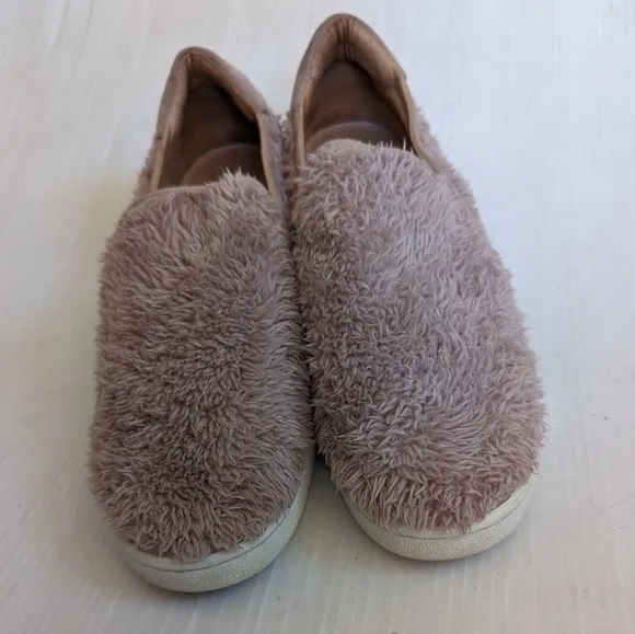 UGG Ricci Dusk Pink Faux Fur slip-on platform sneakers