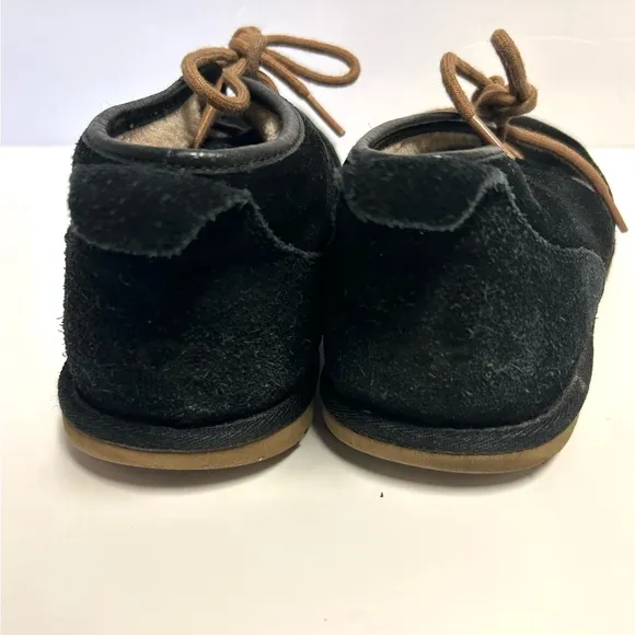 UGG Shoes Men’s Sz 10 Maksim Chukka Black Suede Sheepskin Lace Up Boots Casual