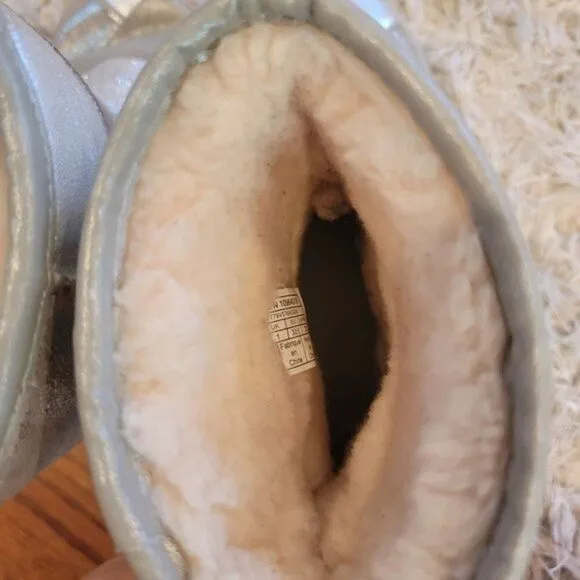 UGG shoes size 2