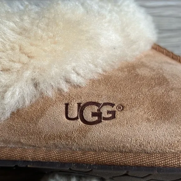 UGG Tan Fuzzy Fur Ultimate Comfort Slip On Slippers House Shoes