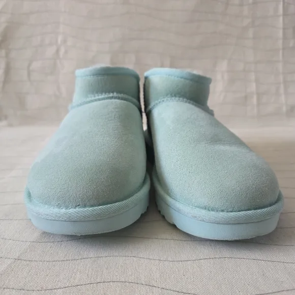 UGG Womens Classic Ultra Mini Light Blue Teal Suede Boots Shoes Size 7