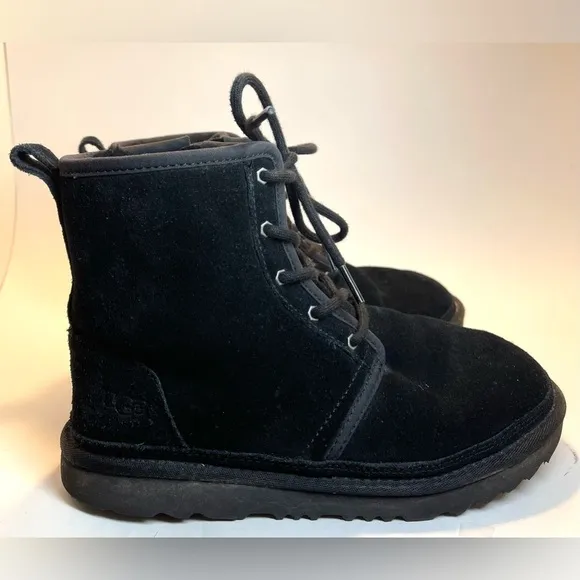 UGG Women’s Neumel High Boots Size 6