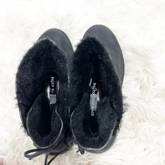 UGG Women's Shoes Ugg Naiyah Lace-Back Boots in Black 6.5