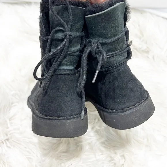UGG Women's Shoes Ugg Naiyah Lace-Back Boots in Black 6.5