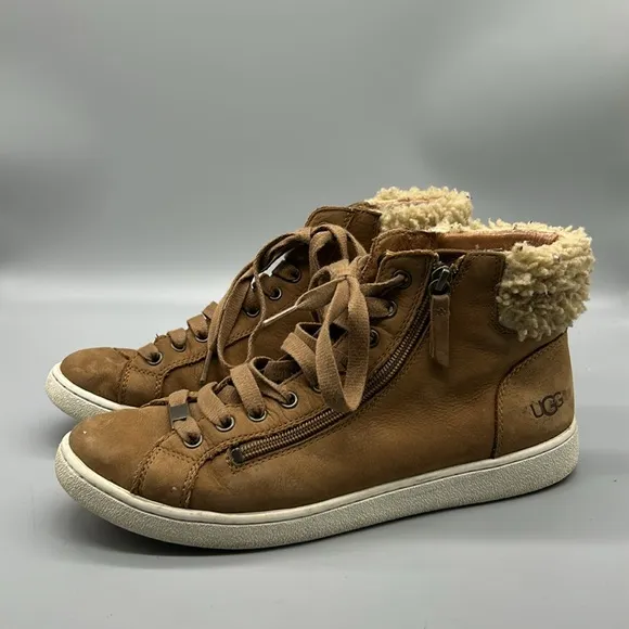 UGG - Zip up High Top Sneakers