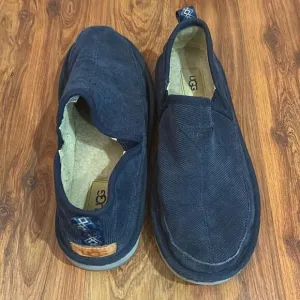 UGG Men's Romeo navy corduroy Sherpa slippers shoes size 9