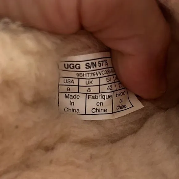 UGG | Men’s Ascot Slippers