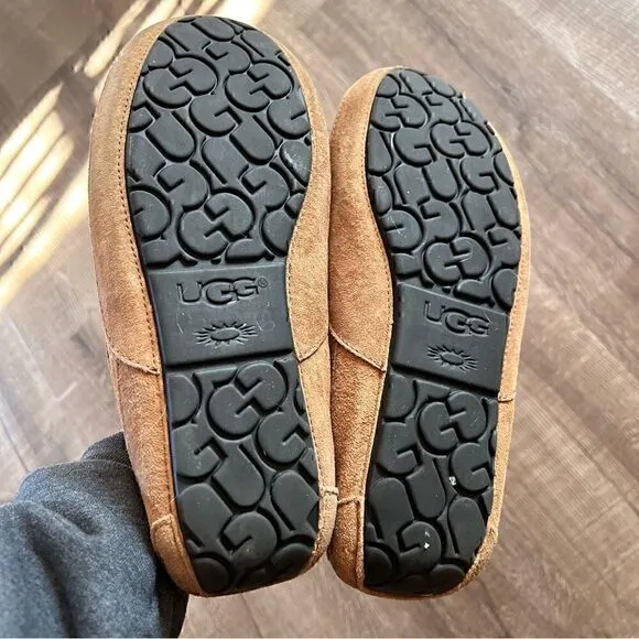 UGG | Men’s Ascot Slippers