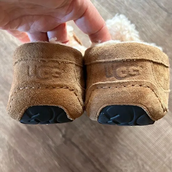 UGG | Men’s Ascot Slippers