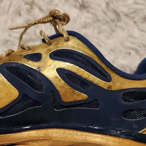 Under Armour Mens Spine Venom Athletic Shoes Gold &amp; Navy Size 11USA 10UK 45 EUR