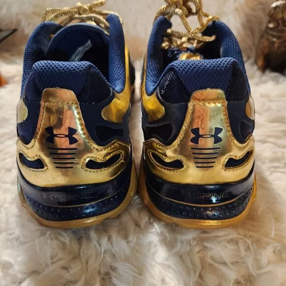 Under Armour Mens Spine Venom Athletic Shoes Gold &amp; Navy Size 11USA 10UK 45 EUR