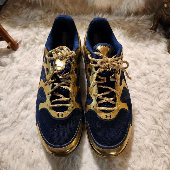 Under Armour Mens Spine Venom Athletic Shoes Gold &amp; Navy Size 11USA 10UK 45 EUR