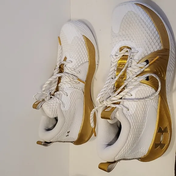 Under Armour UA Embiid 1 Basketball Shoes White Gold Mens Size 7.5