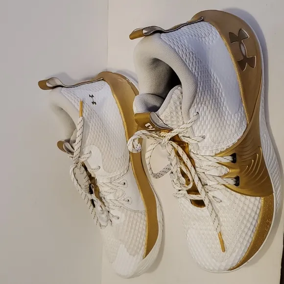 Under Armour UA Embiid 1 Basketball Shoes White Gold Mens Size 7.5
