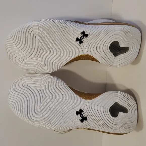 Under Armour UA Embiid 1 Basketball Shoes White Gold Mens Size 7.5