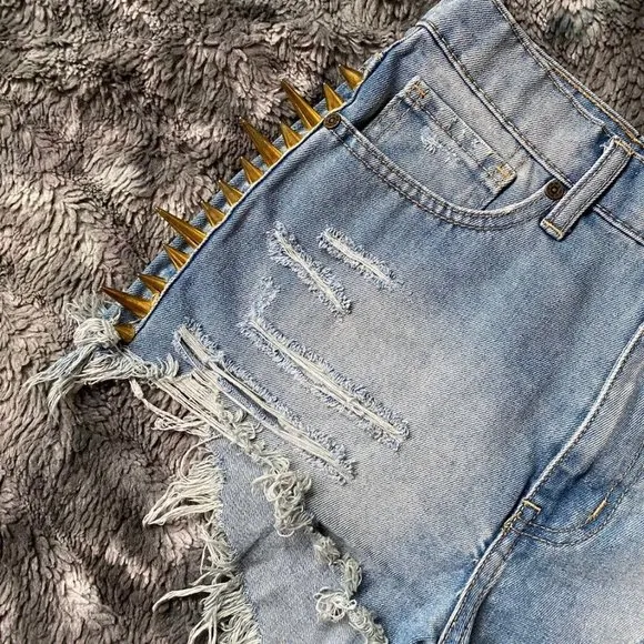 UNIF Backoff Shorts - Blue Gold Spike 26