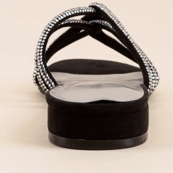 Unisa Chloe Rhinestone Slide Sandals NWOT S 8
