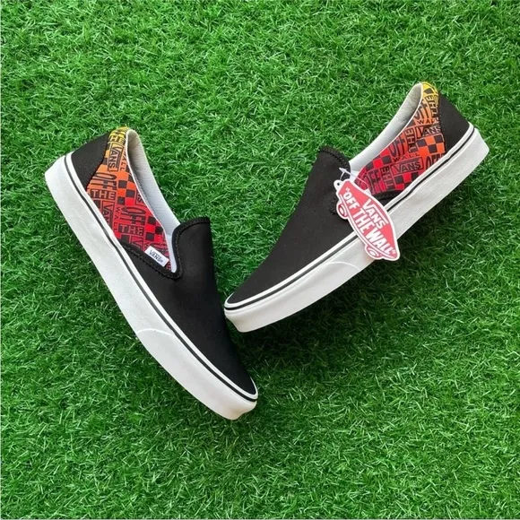 Vans Classic Slip On Logo Flame