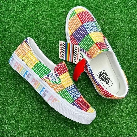 Vans Classic Slip On Pride