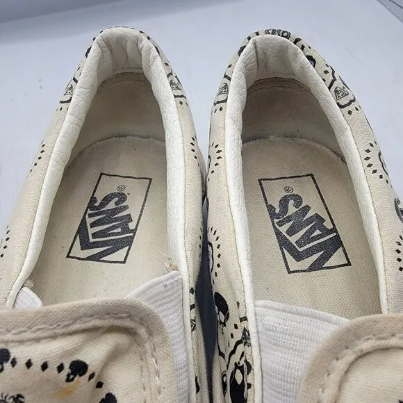 Vans Classic Slip On Skull Bandanna Mens 9 White Low Top Canvas Sneaker