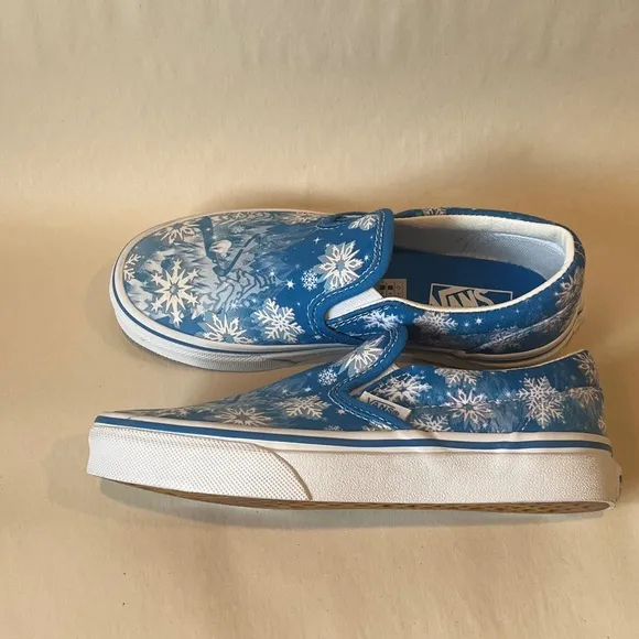Vans Classic Slip-On V Kids 'Snowflakes - Winter Wonderland Blue' Shoes 1.5