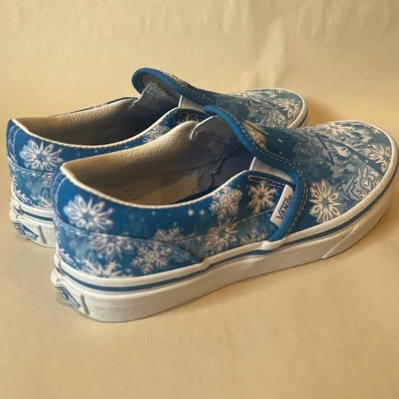 Vans Classic Slip-On V Kids 'Snowflakes - Winter Wonderland Blue' Shoes 1.5