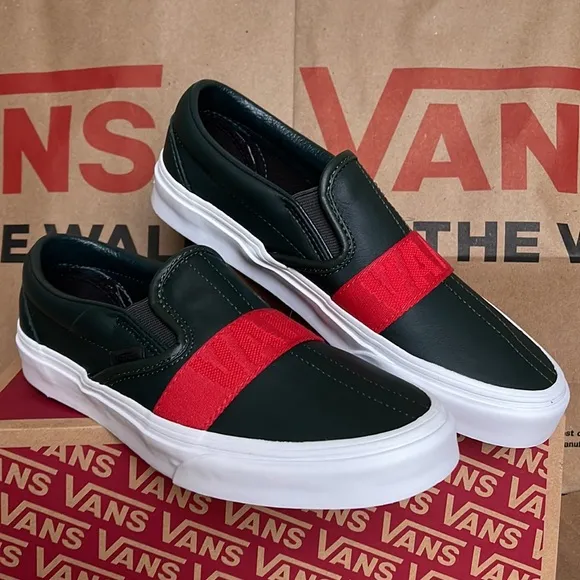 Vans Classic Slip-On W Leather &amp; Webbing Scarabred WMNS