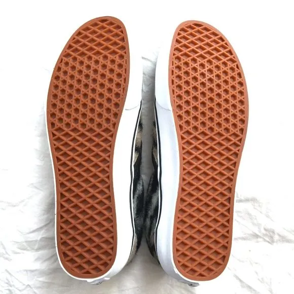 Vans Classic Tiger Slip-on Shoes