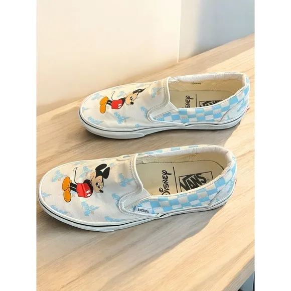 Vans Disney Mickey Mouse Slip-On Shoes Castle Checkerboard Men's 8 / Women's 9.5