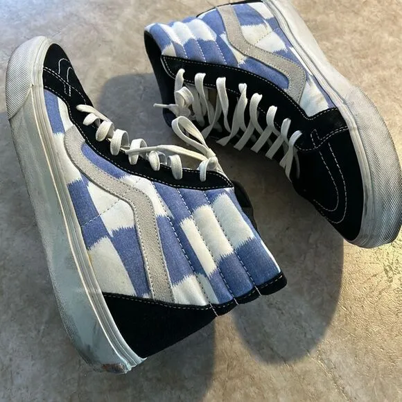 VANS High Top Sneakers Size 11.5