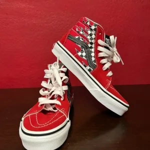 Vans kids Red and white High-Top sk8-hi Sneakers with Flame Design size 12.5 NTW