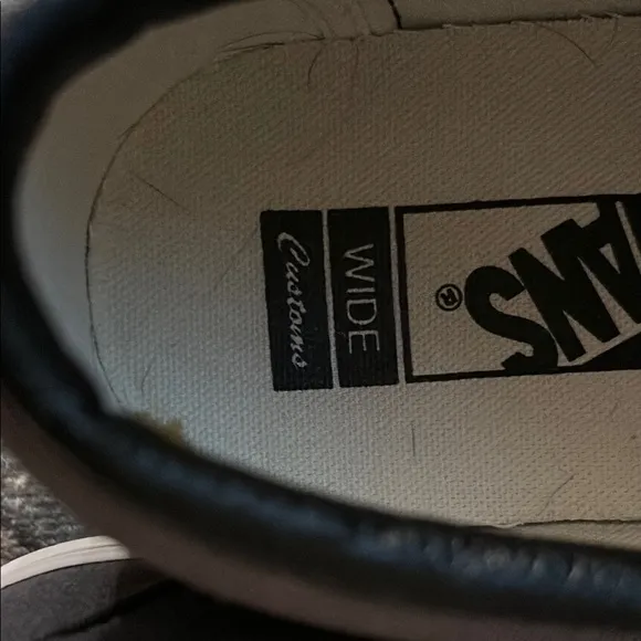 Vans Men's Gray Custom Slip-On Shoes. Wide. 10.5.