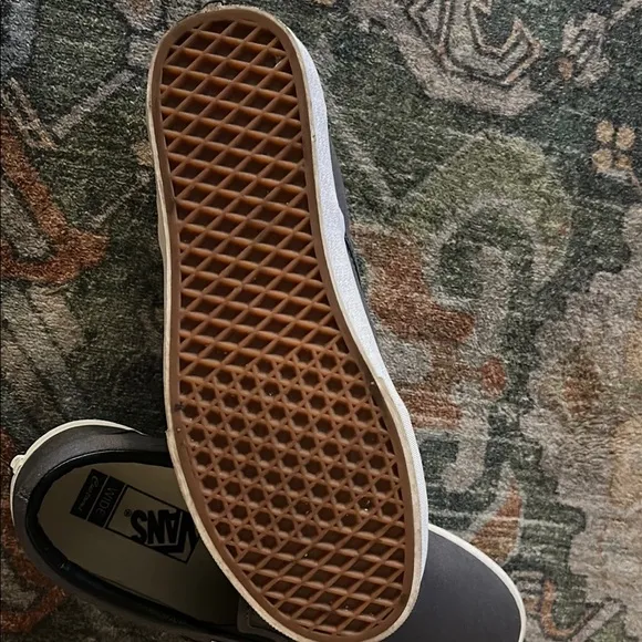 Vans Men's Gray Custom Slip-On Shoes. Wide. 10.5.