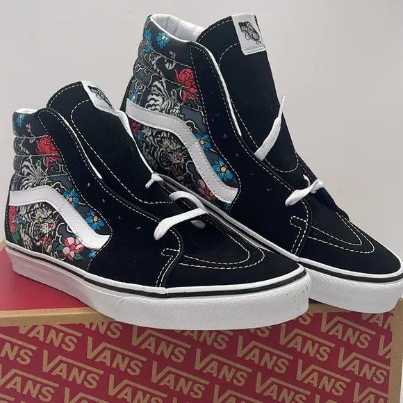 Vans Men’s High-Top Sneakers Sk8-HiTiger Floral Multi/True WhiteVN000BW76GL…