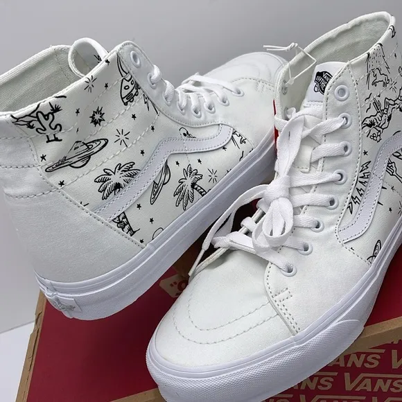 Vans Mens High-Top Sneakers with Black Print Sk8-Hi TaperedUnidentified U-Paint