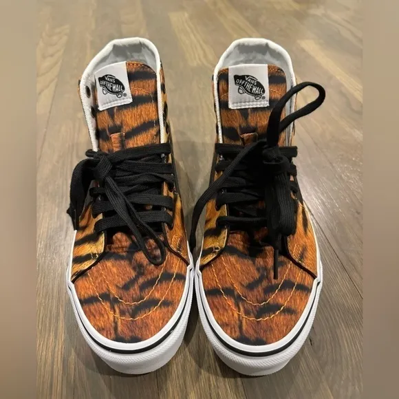 Vans off the wall tiger print high top sneakers size 8.5