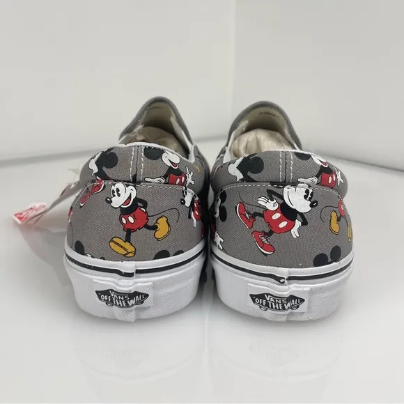 Vans Off The Wall X Disney Mickey Mouse Frost Grey Classic Slip-On Shoes Size 11