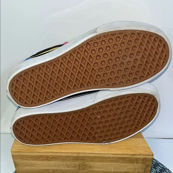 Vans Old Skool Platform Multicolor Slip-On Sneakers (JS6-7)