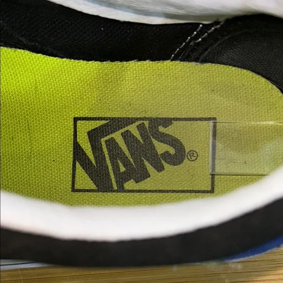 Vans Old Skool Platform Multicolor Slip-On Sneakers (JS6-7)