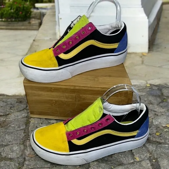 Vans Old Skool Platform Multicolor Slip-On Sneakers (JS6-7)
