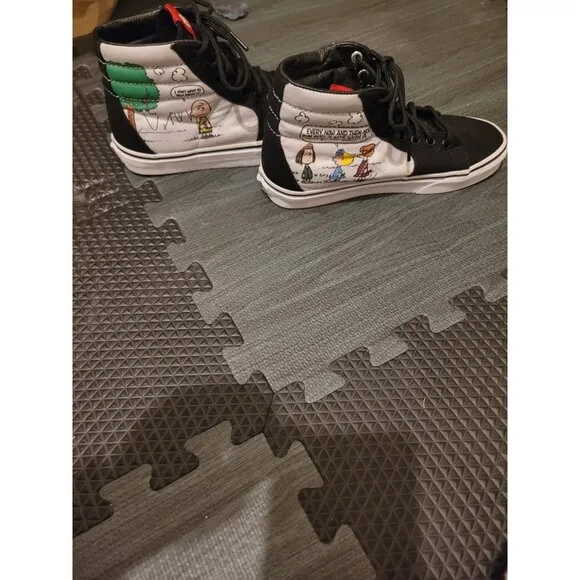 Vans Peanuts X Sk8 High Charlie Kite High Top Sneakers Women 7 Men 5.5