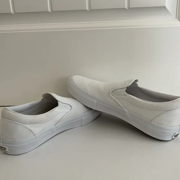 Vans Pop Cush‎ Skateboarding Low White Slip On Shoes Sneakers Mens Size 8.5 NEW