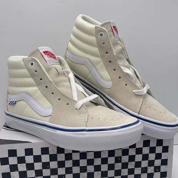 Vans Skate Sk8-Hi Sneakers in Off White