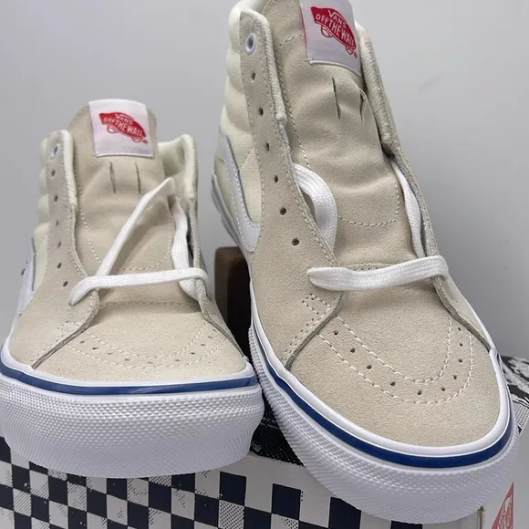Vans Skate Sk8-Hi Sneakers in Off White