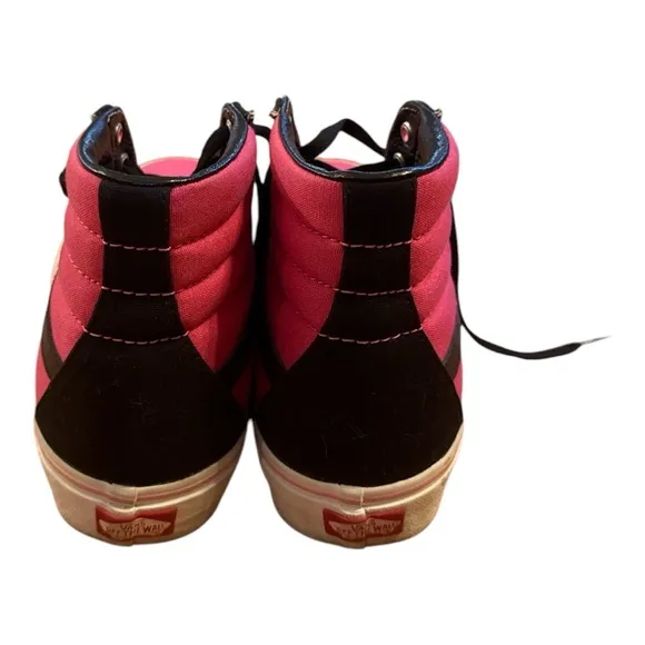 VANS Stylish Pink and Black High-Top Sneakers